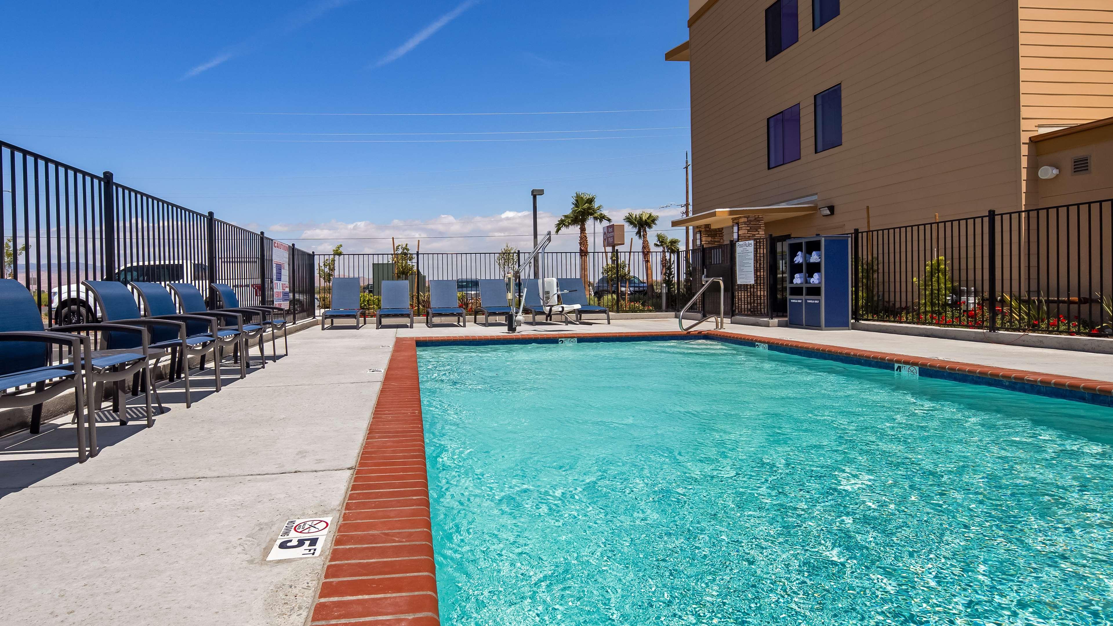 Best Western Plus West Covina Inn Exterior foto