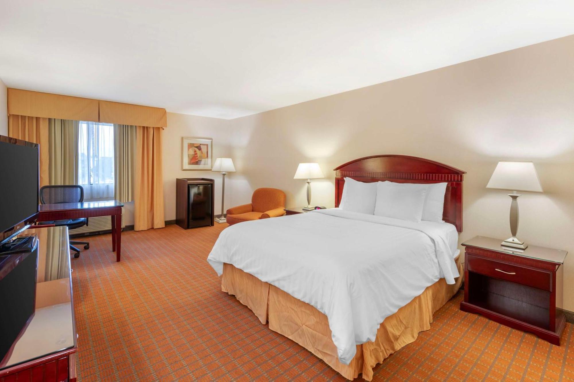 Best Western Plus West Covina Inn Exterior foto